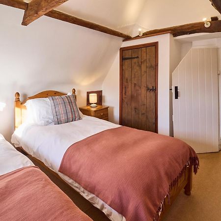 Host & Stay - Bere Cottage 캔터베리 외부 사진